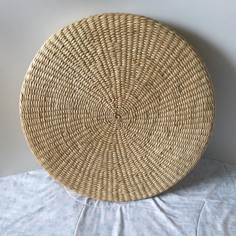 Hot 40cm*40cm Handmade Woven N - Floor Cushion Pouf 评论和价格